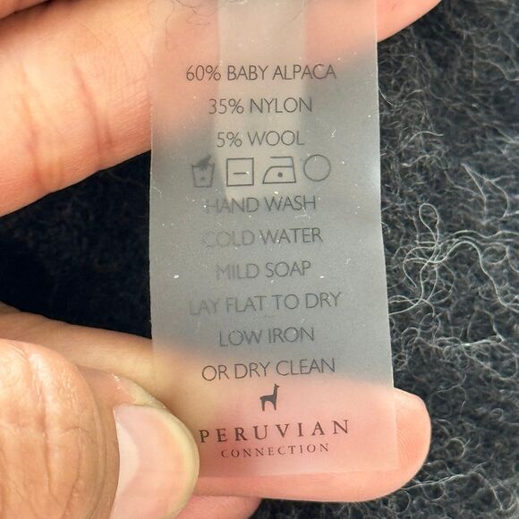 Peruvian Connection Womens L Black Sweater V Neck Slim Baby Alpaca Wool Fuzzy - Picture 6 of 8